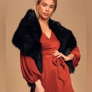 Lulus Demure and Dreamy Black Faux Fur Stole Shoulder Wrap | NWT | One Size
